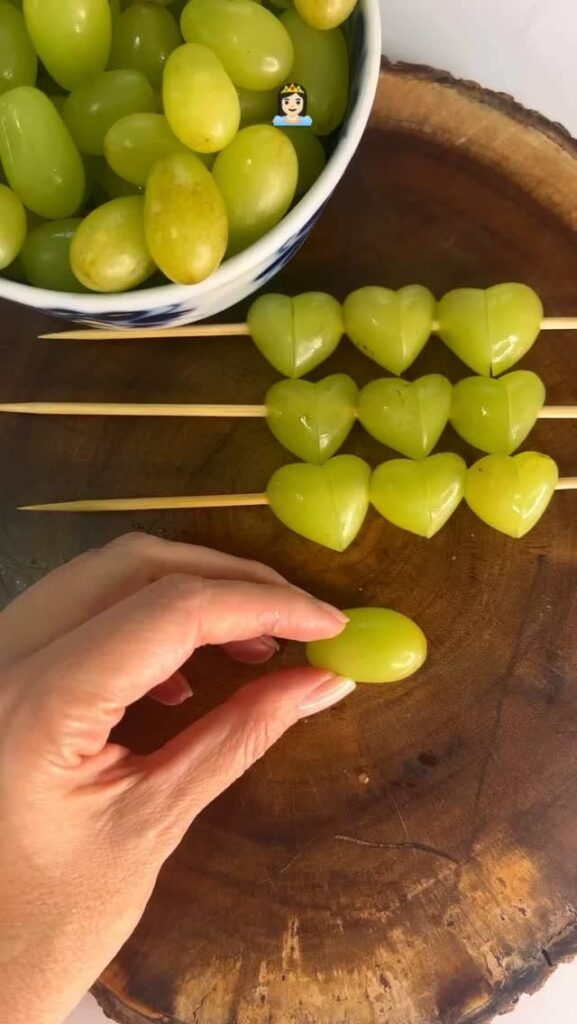 thompson grape cake recipe