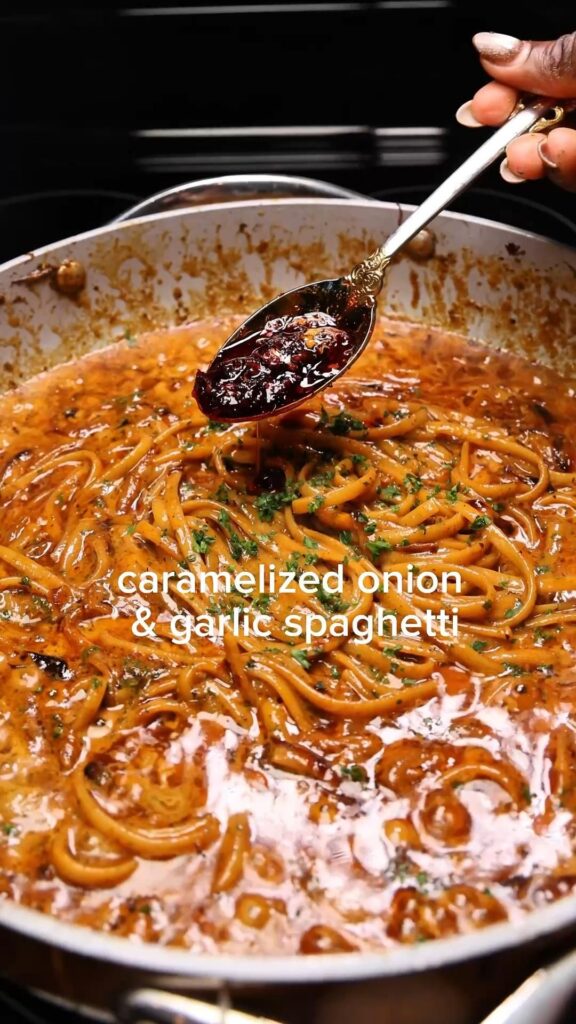 caramelized onion and garlic spaghetti
